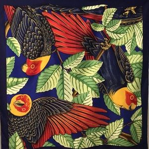 Hermès Les Perroquets Parrots Silk Scarf